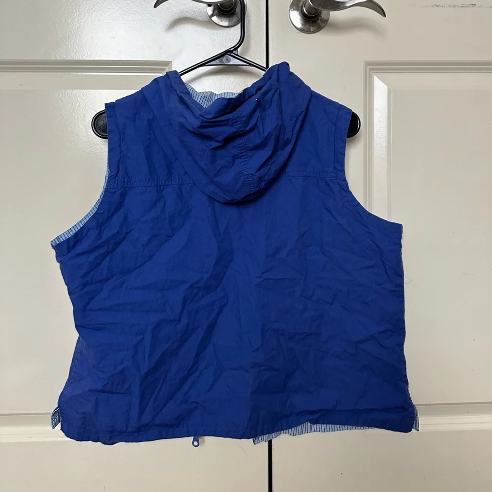 Reversible vest - Picture 4 of 4